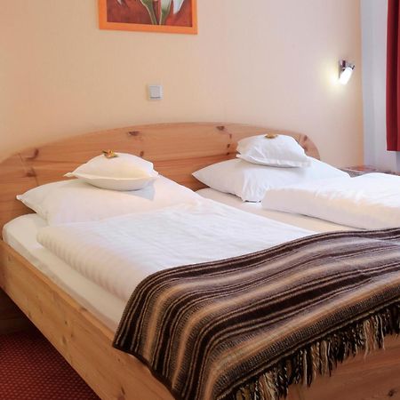 Hotel Sauerlaender Hof ヴィリンゲン エクステリア 写真