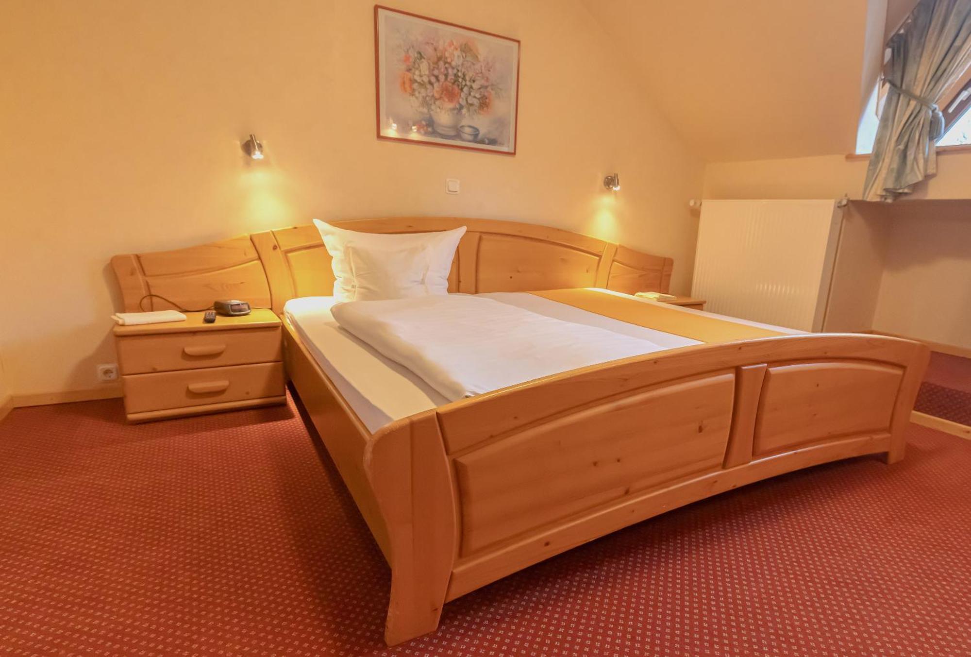 Hotel Sauerlaender Hof ヴィリンゲン エクステリア 写真